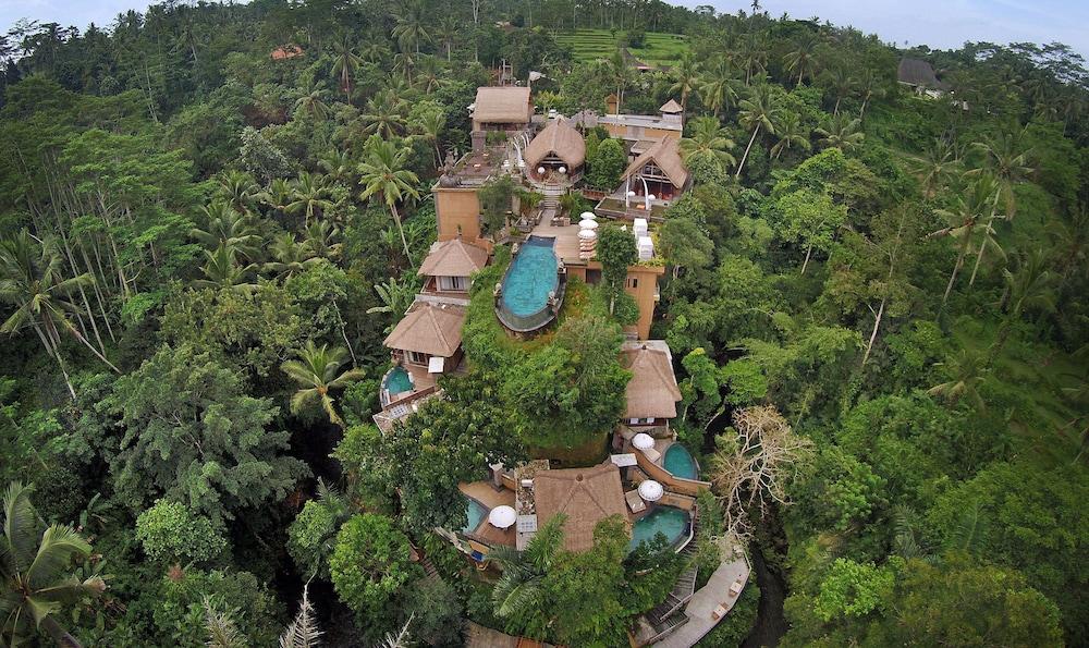 Resort The Kayon